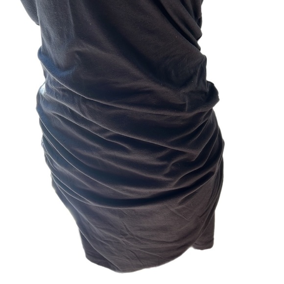 ✨ Athleta Topanga V-Neck T-Shirt Style Tulip Hem Double Lined Dress S - Picture 2 of 9